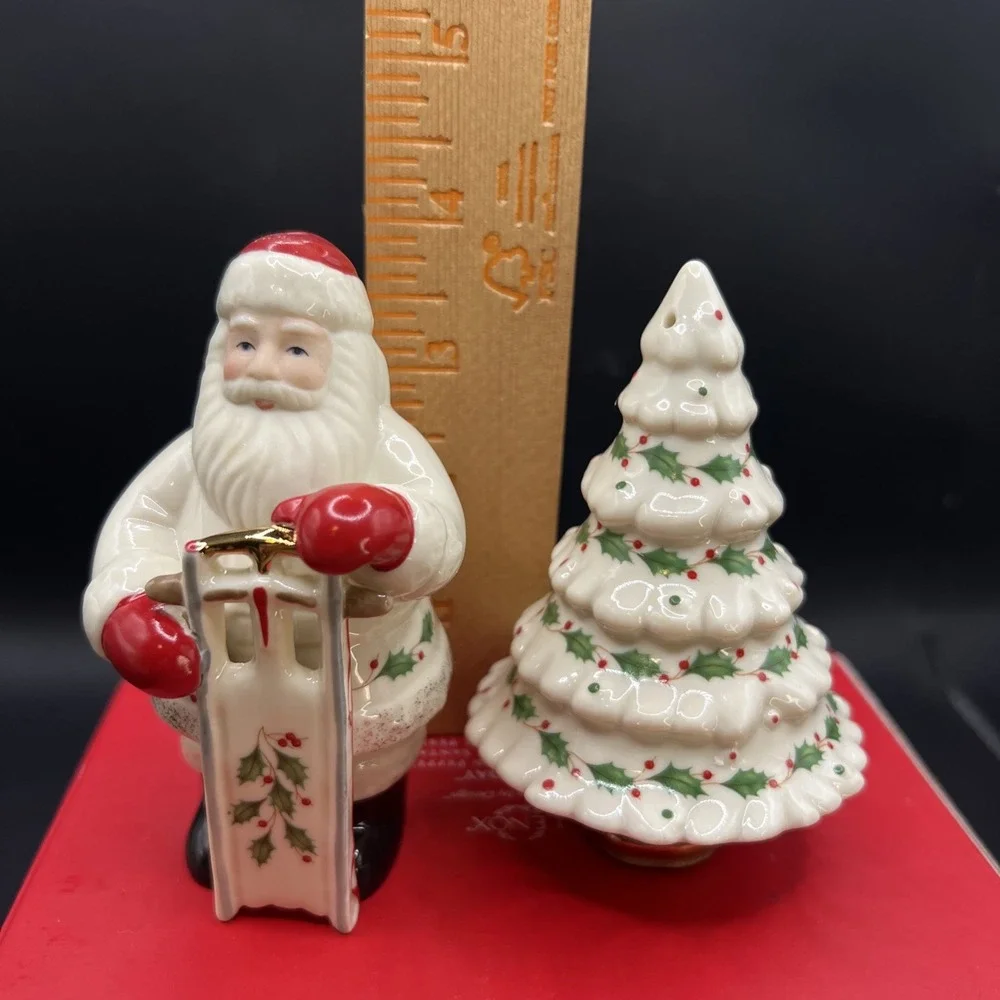 Lenox American By Design  HOLIDAY  Santa & Tree Salt and Pepper Shakers - NIB